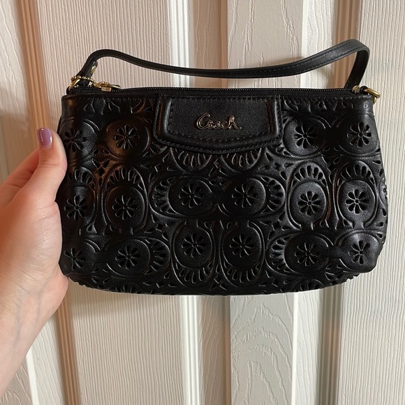 Coach Ashley Lace leather wristlet purse - Picture 1 of 4